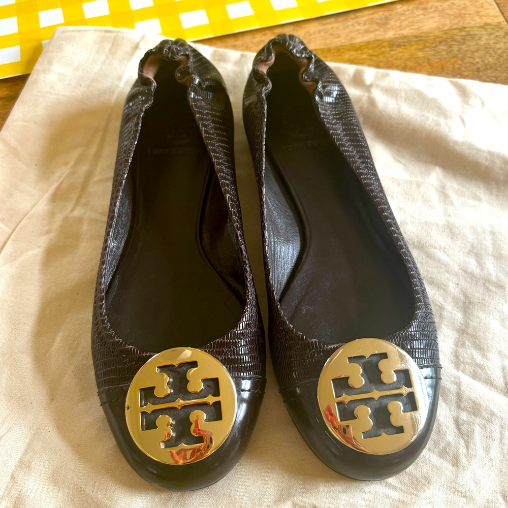 Tory Burch dark brown flats size 7. Like new!